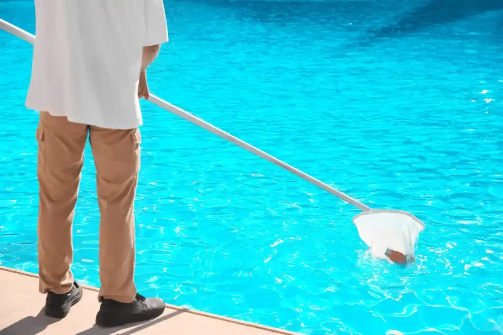 Swimming Pool Services (1)