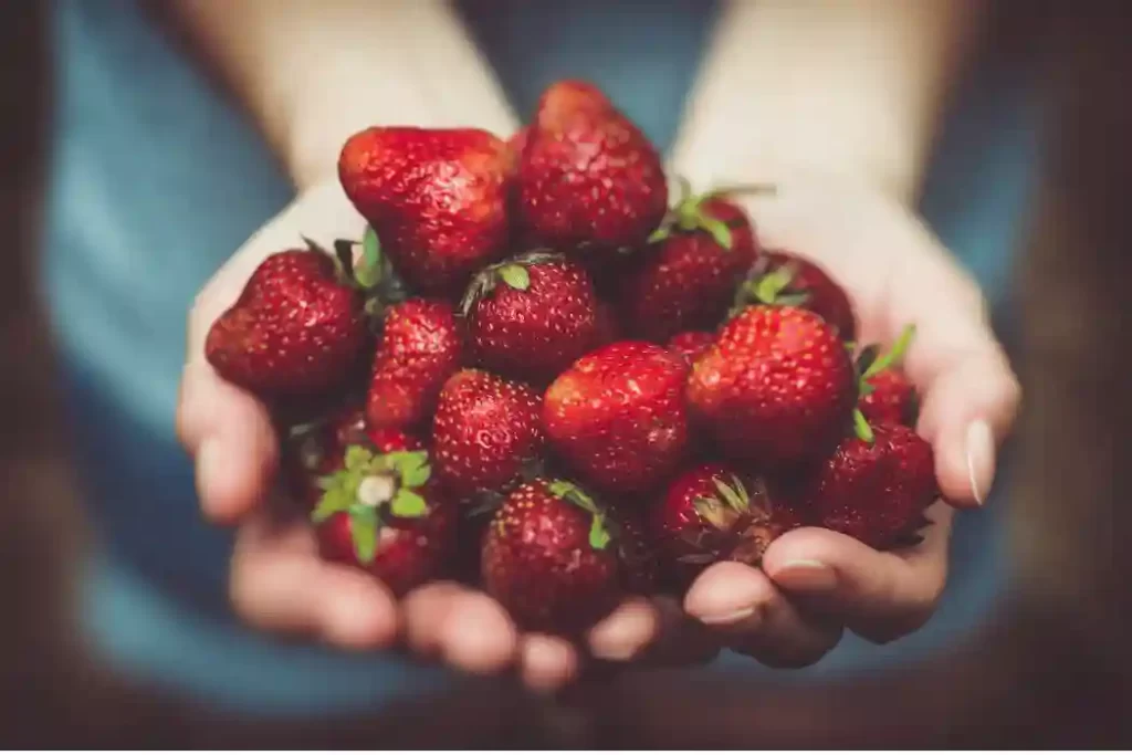 are strawberries acidic 1