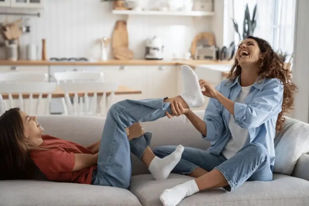 A Closer Look at Tickling Feet: The Tickle Therapy Tickling Feet (1)