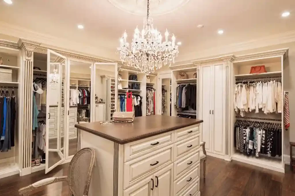 The Ultimate Guide to Creating Custom Closets Custom Closets (1)