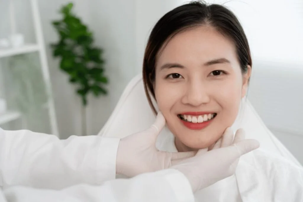 LASIK & SMILE Surgery: Eye Vision Correction Procedures _SMILE Surgery (1)