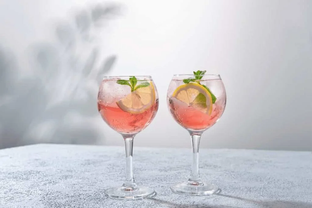 Stearyl Alcohol Elegance: Enhancing Beauty with Nature Stearyl Alcohol (1)